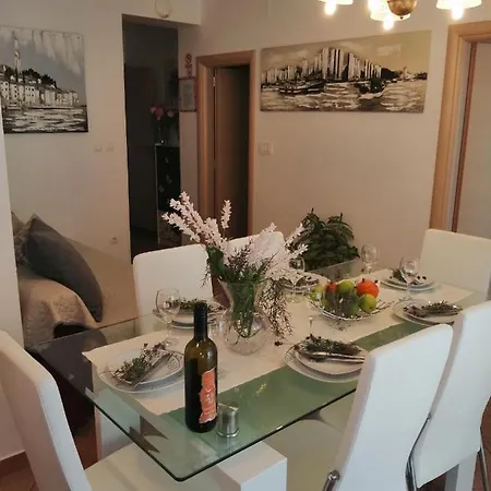 Nona Apartment Umag