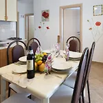 Nona Apartamento Umag