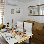 Nona Apartamento Umag