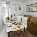 Nona Apartamento *