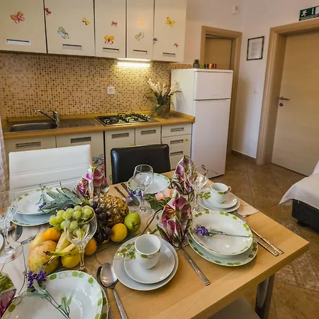 Nona Apartment Umag