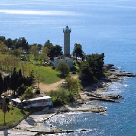 Nona * Umag